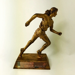 RUNNING TRACK TROPHY ATHLETICS AWARD SOLID RESIN 8cm FREE ENGRAVING A1672 GMS 